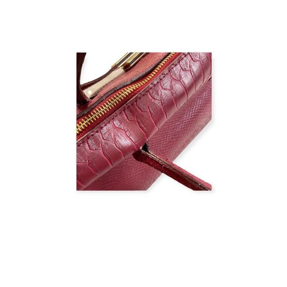GUNAS NEW YORK Women's HERMIT Burgundy Vegan Leather Double handle Handbag. - Picture 12 of 13